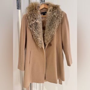 Sofia Cashmere coat: real coyote fur, wool/cashmere blend coat